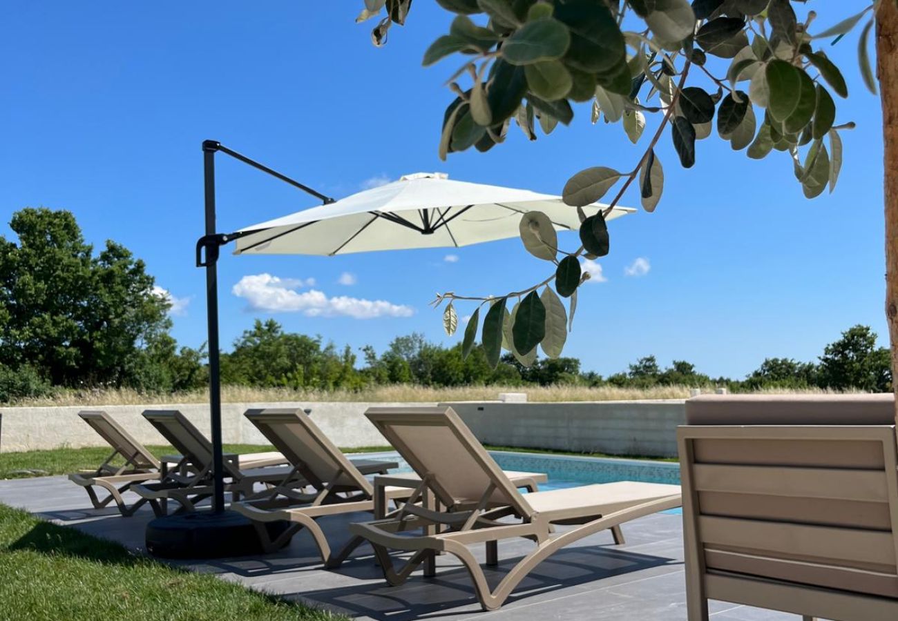 Villa in Orbanici - Cozy Villa Kiara for 6 people