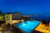 Villa a Poljane - Villa Karla pool with beautiful sea view 