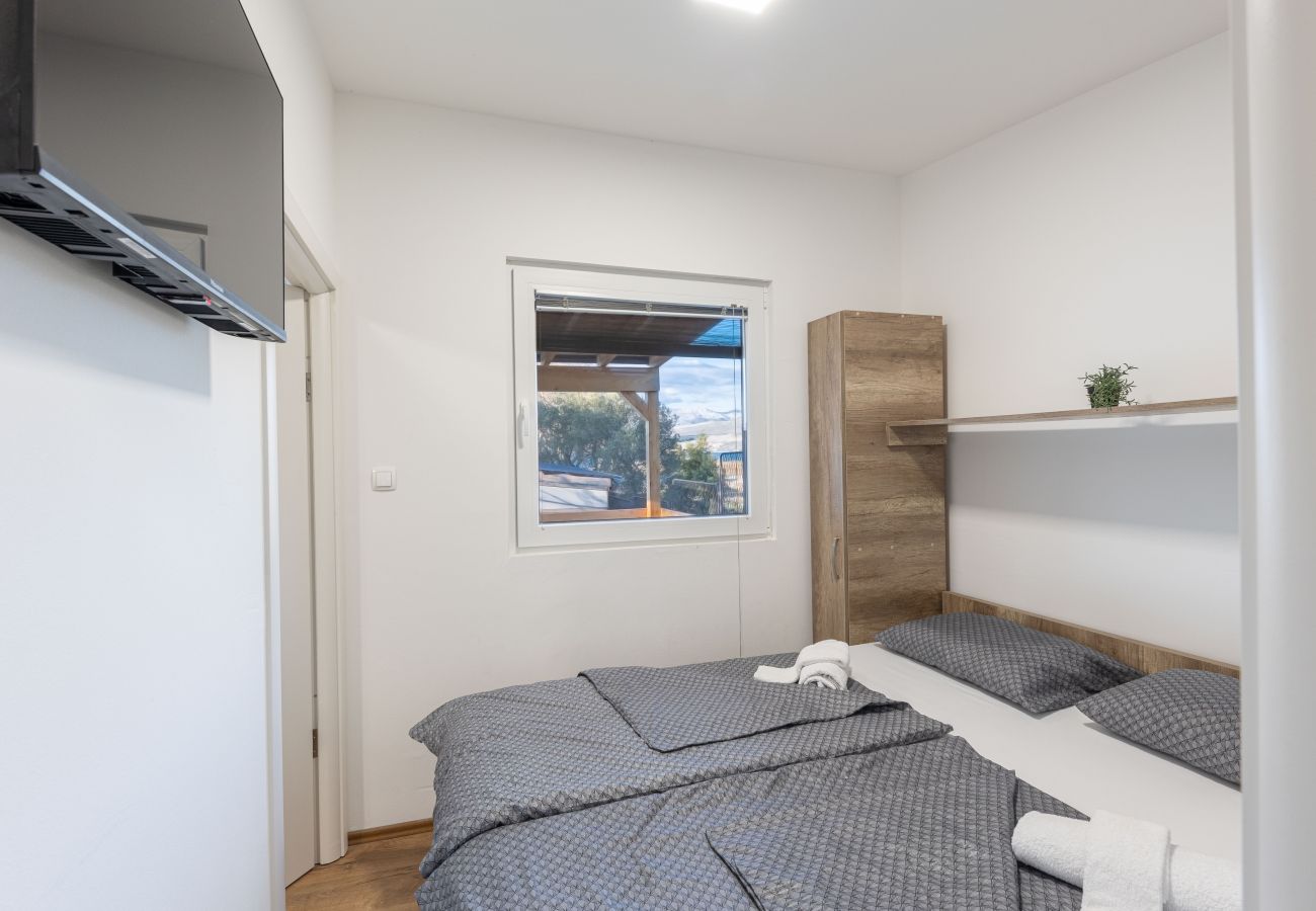 Bungalow a Donji Karin - Camping Karin - Mobile houses Magoro