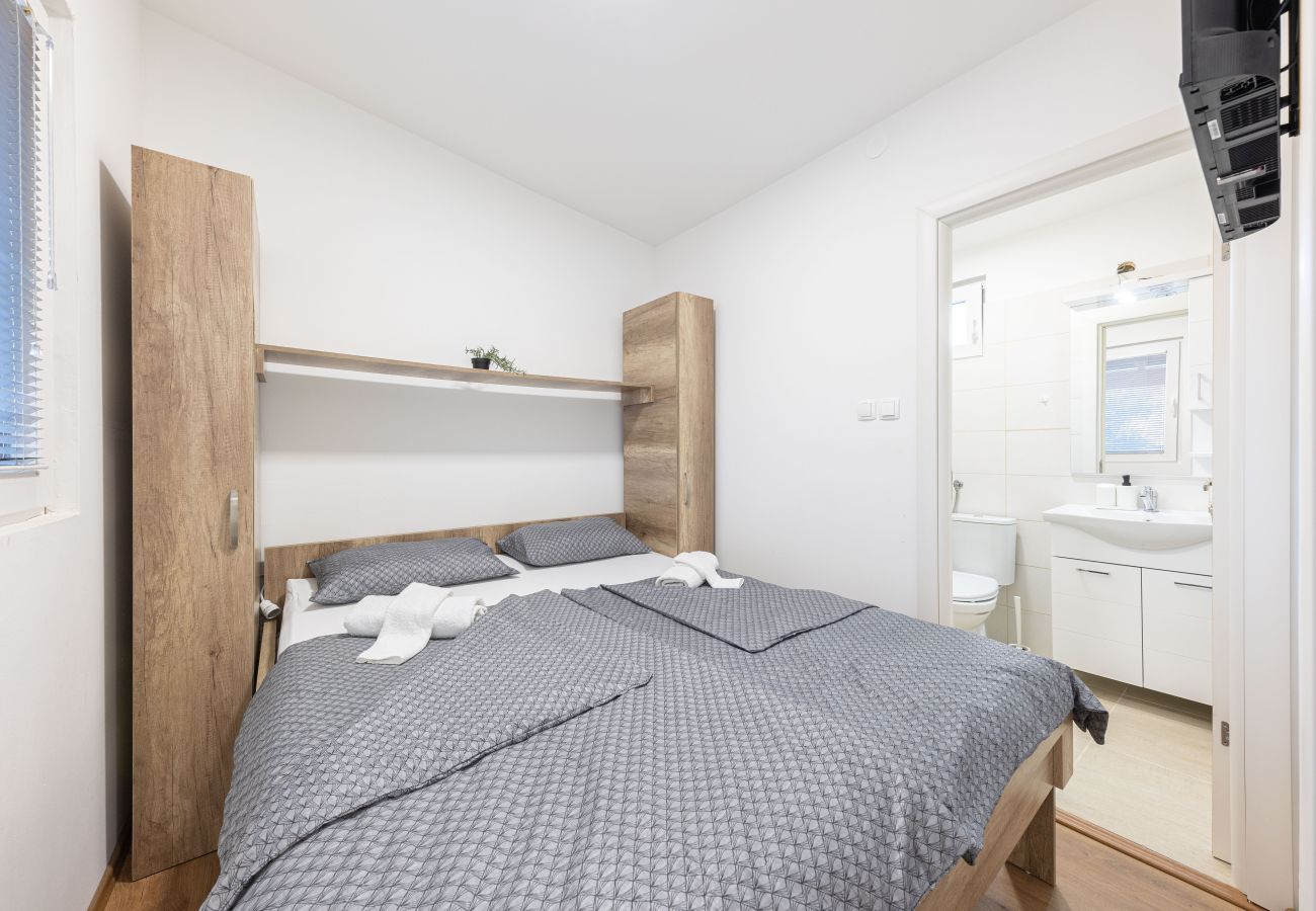 Bungalow a Donji Karin - Camping Karin - Mobile houses Magoro