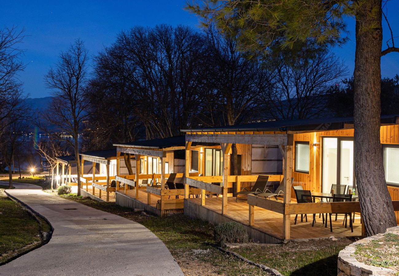 Bungalow a Donji Karin - Camping Karin - Mobile houses Magoro