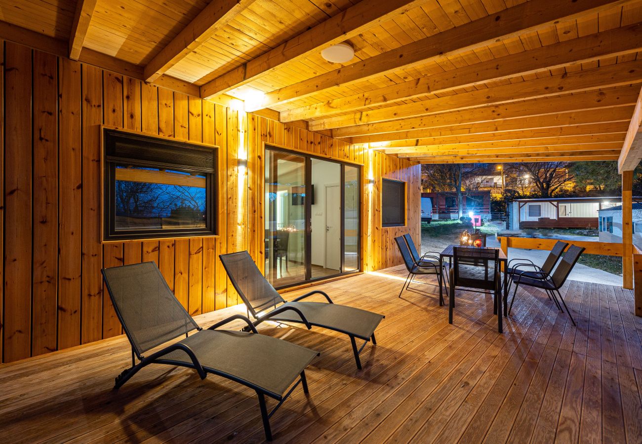 Bungalow a Donji Karin - Camping Karin - Mobile houses Magoro