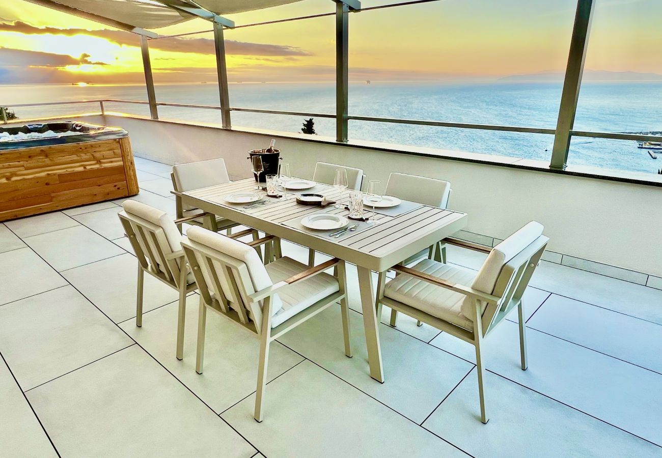 Apartment in Opatija - Apartman Blue View