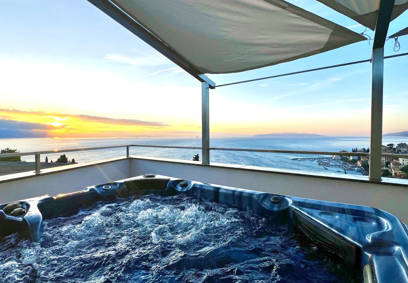 Apartment in Opatija - Apartman Blue View